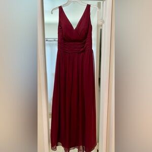 Bill Levkoff bridesmaid dress in maroon. Size 14 altered to size 8/10. Worn once